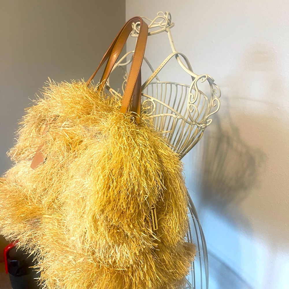 Torry Birch Ladies Straw Bag (A ShowStopper)